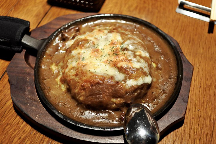 MOJIKO BEER 焼きカレー